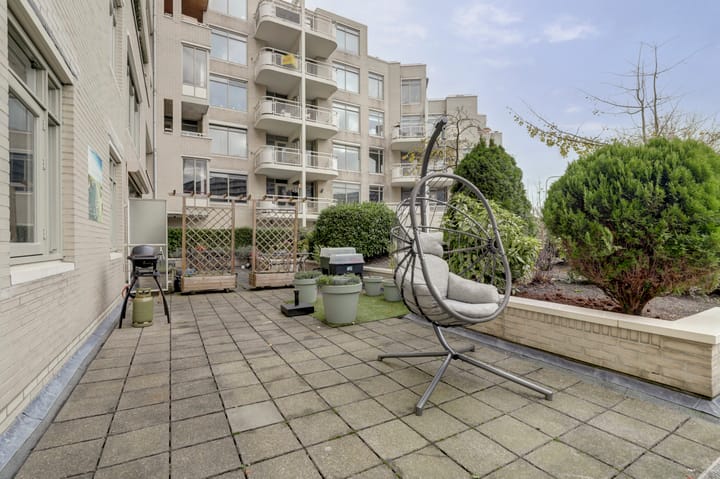 Photo 32 of Piersonstraat 2