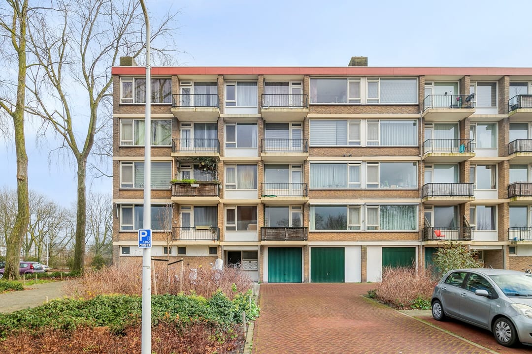 Photo 2 of Bachstraat 268