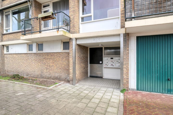 Photo 3 of Bachstraat 268