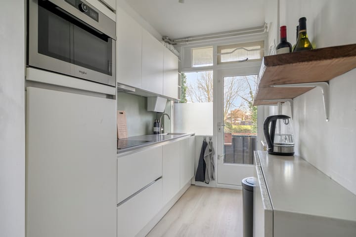 Foto 14 van Bachstraat 268