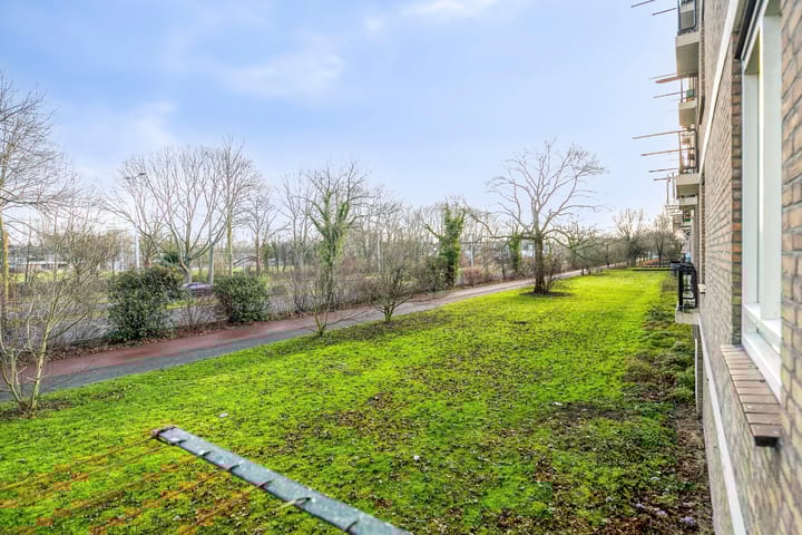 Foto 19 van Bachstraat 268