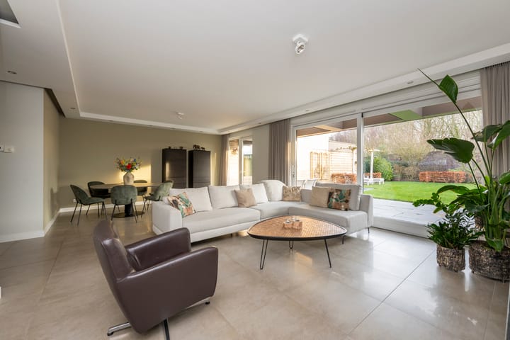 Foto 2 van Sporenring 120