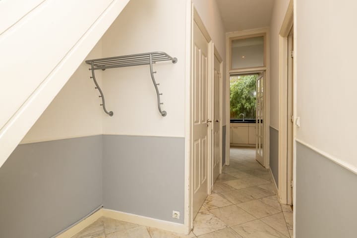 Foto 10 van Weimarstraat 388