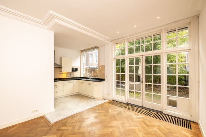 Foto 19 van Weimarstraat 388