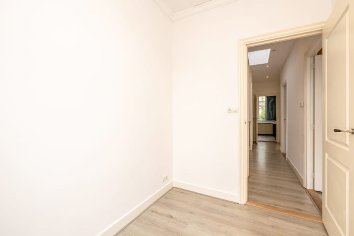 Foto 31 van Weimarstraat 388