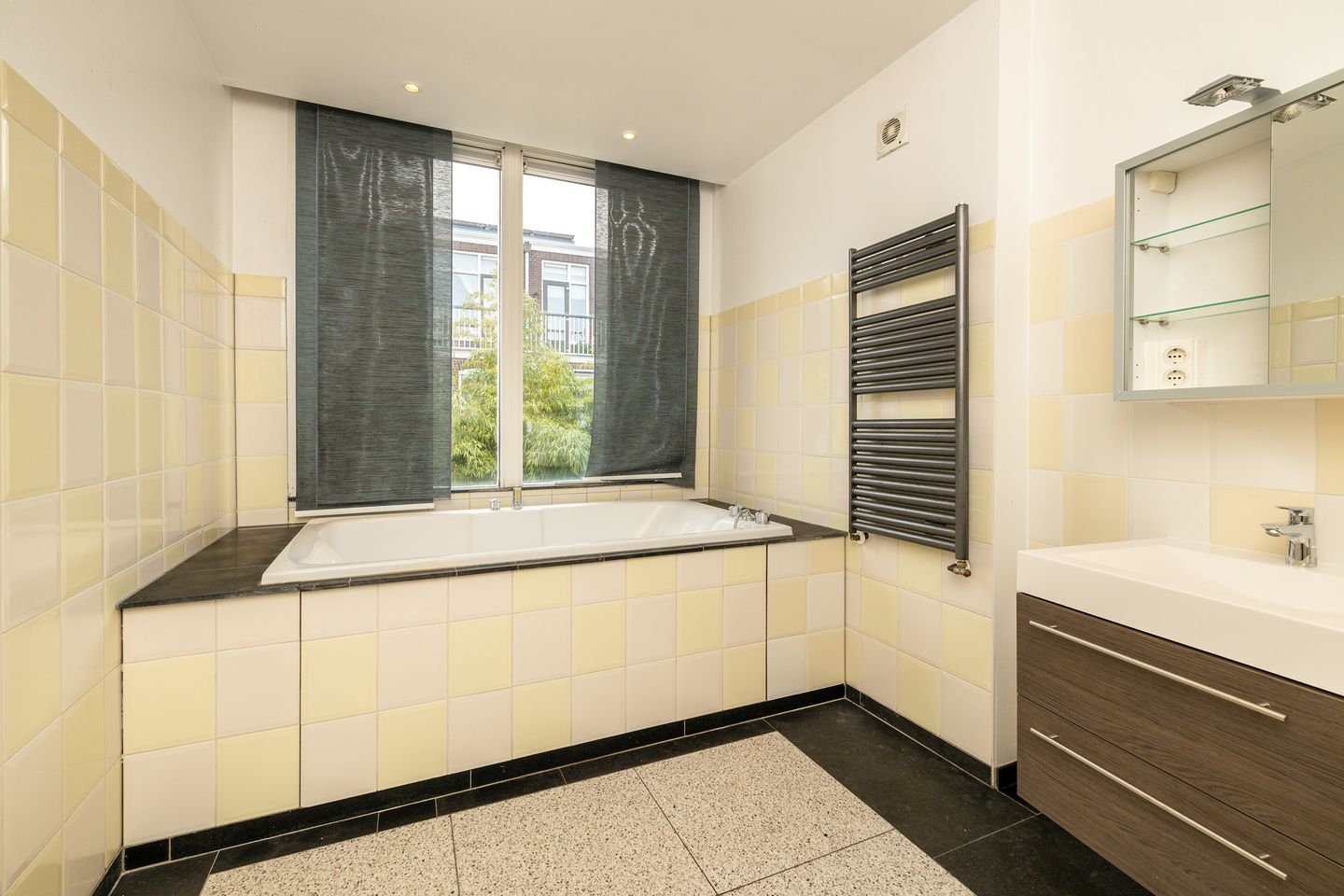 Foto 34 van Weimarstraat 388