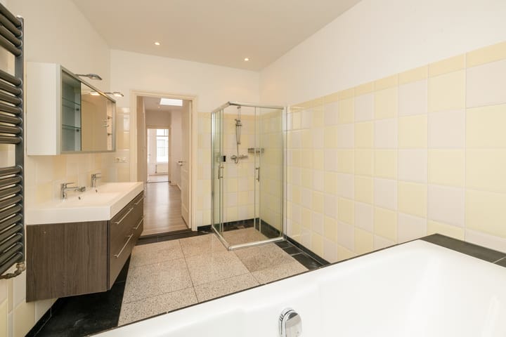 Foto 37 van Weimarstraat 388