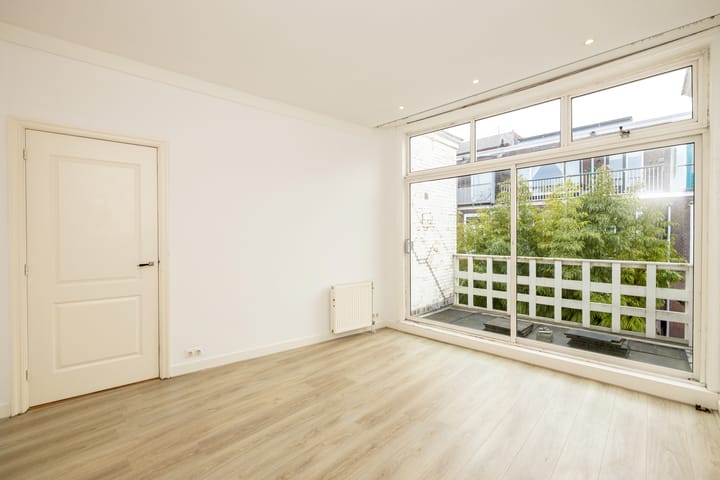 Foto 41 van Weimarstraat 388