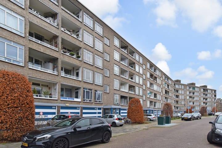 Photo 19 of Barnsteenhorst 270