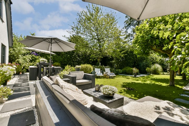 Foto 11 van Oosteinderweg 450