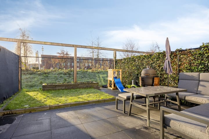 Photo 4 of Grasbloem 8-C