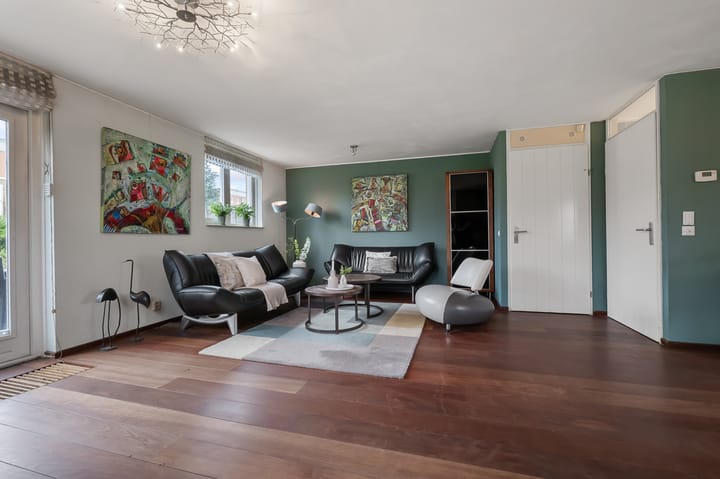 Photo 7 of Rode Ring 148