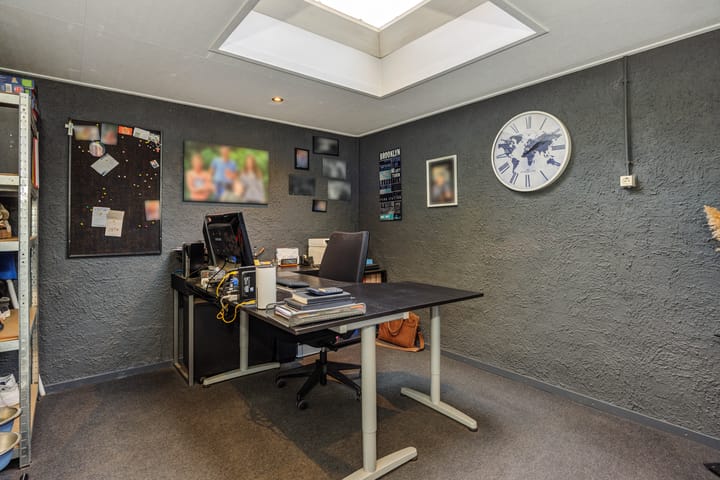 Foto 11 van Venstraat 15