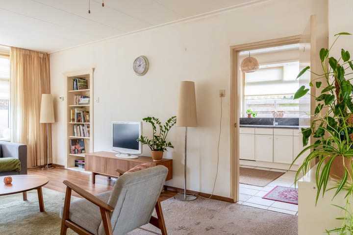 Photo 12 of Breenstraat 41