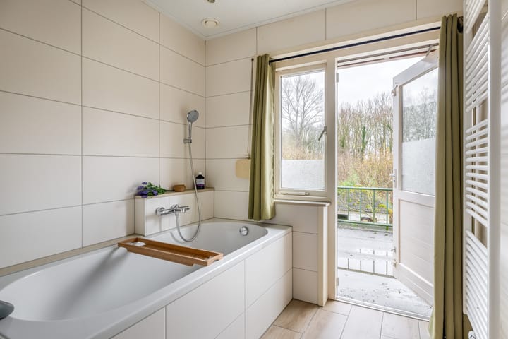 Photo 26 of Breenstraat 41