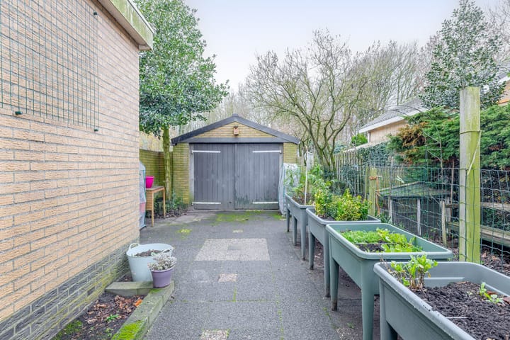 Photo 31 of Breenstraat 41