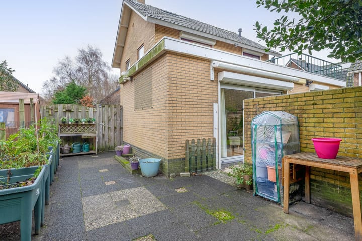 Photo 32 of Breenstraat 41