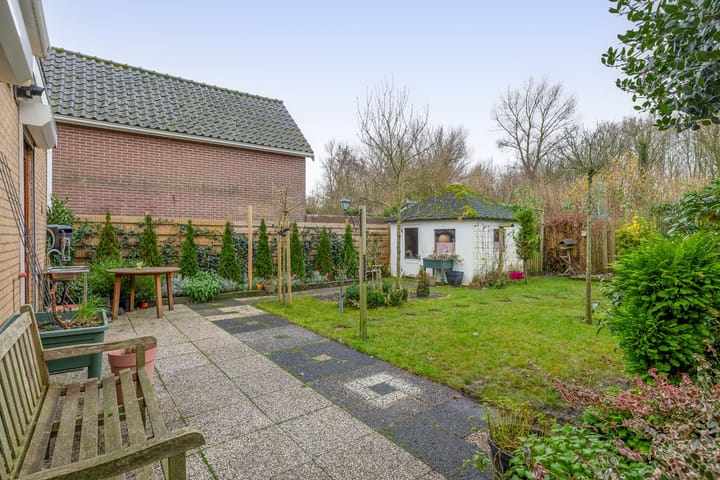 Photo 33 of Breenstraat 41