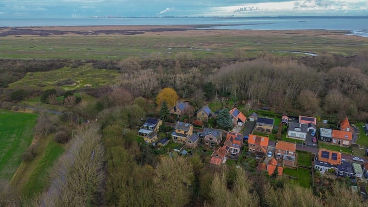 Photo 40 of Breenstraat 41