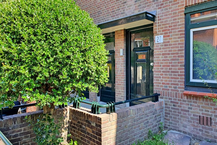 Photo 2 of Celsiusstraat 27