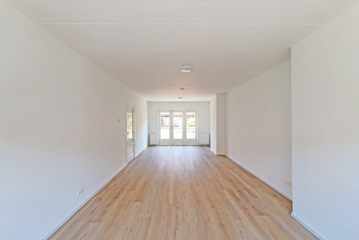 Photo 14 of Celsiusstraat 27