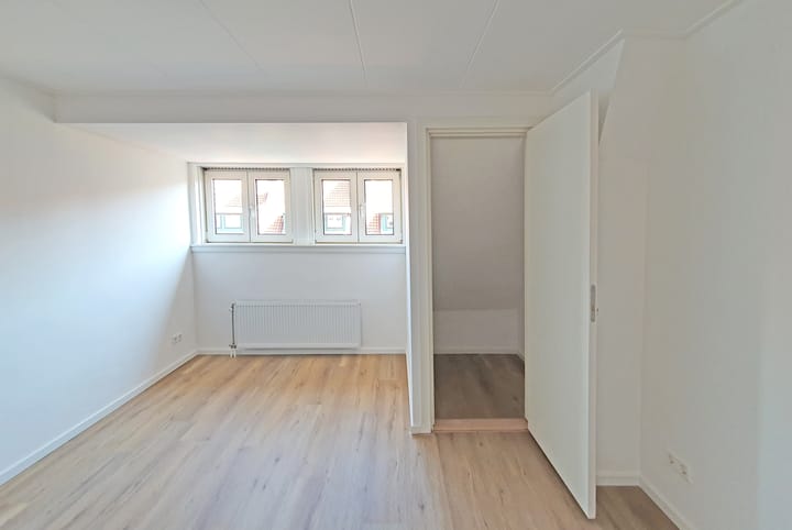 Photo 29 of Celsiusstraat 27