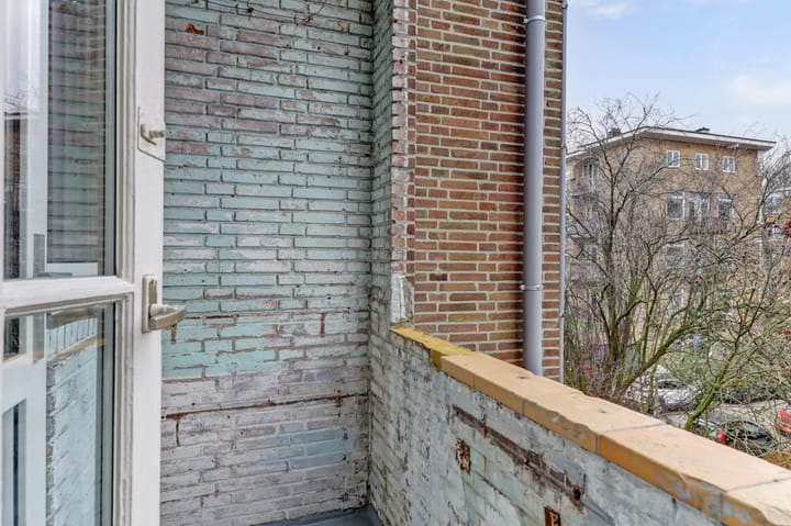 Photo 18 of Esmoreitstraat 23-2