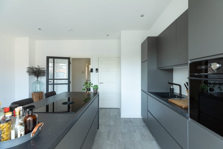 Foto 11 van Veerstraat 38-A