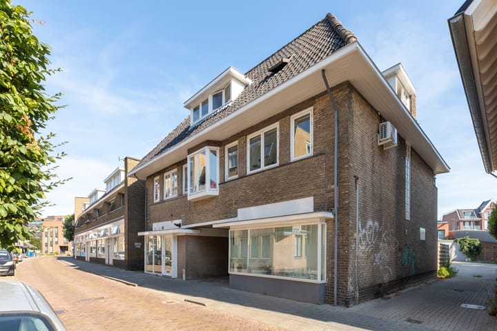 Foto 29 van Veerstraat 38-A