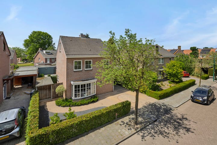 Foto 10 van Barthold van Heesselstraat 16