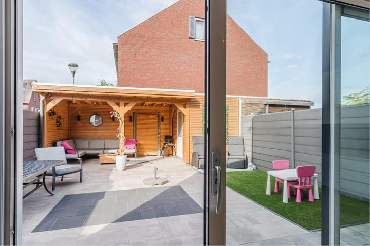 Foto 22 van Hermelijnzoom 16