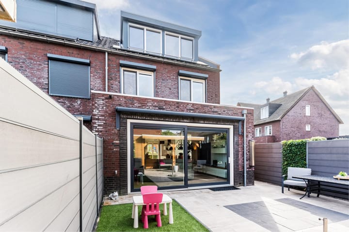 Foto 57 van Hermelijnzoom 16