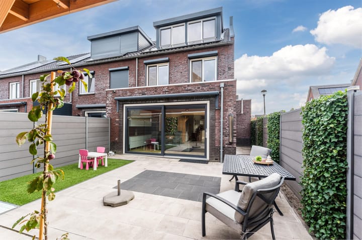 Foto 58 van Hermelijnzoom 16