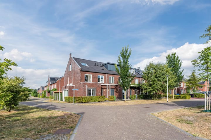 Foto 62 van Hermelijnzoom 16