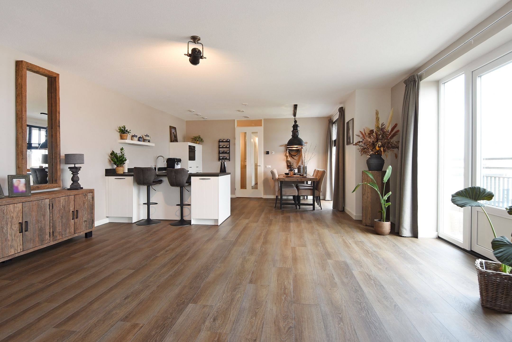 Photo 15 of Heemraadstraat 116