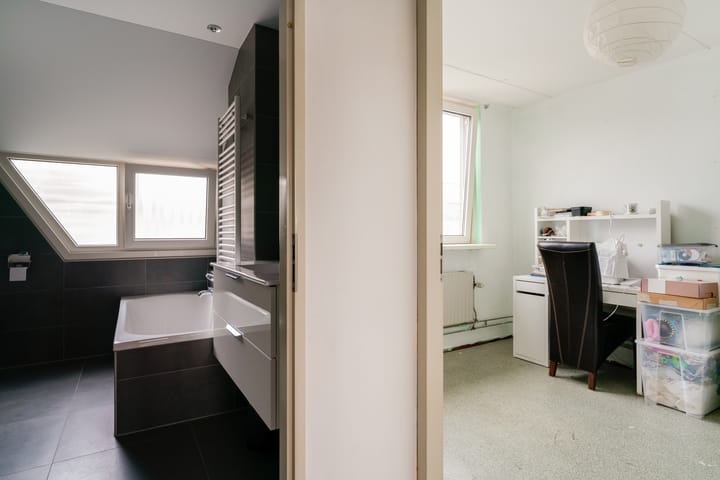 Foto 50 van Potterstraat 33