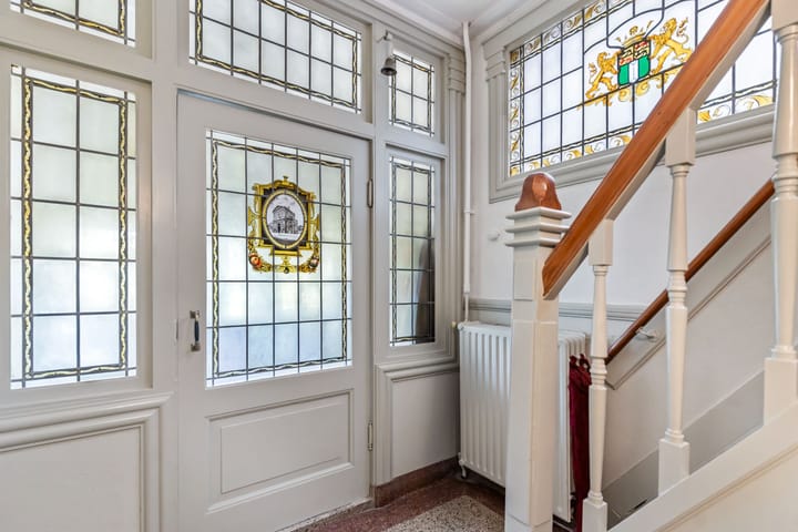 Photo 9 of Burgemeester de Bruïnelaan 18