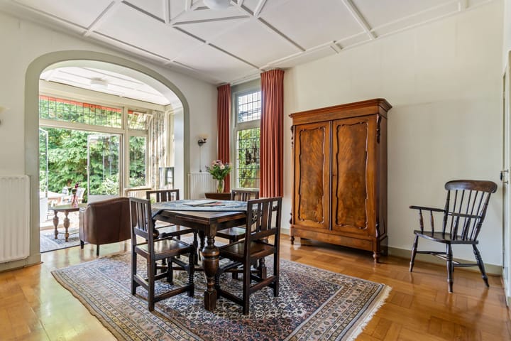 Photo 10 of Burgemeester de Bruïnelaan 18