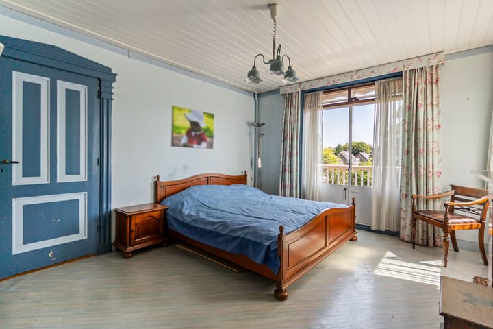 Photo 42 of Burgemeester de Bruïnelaan 18