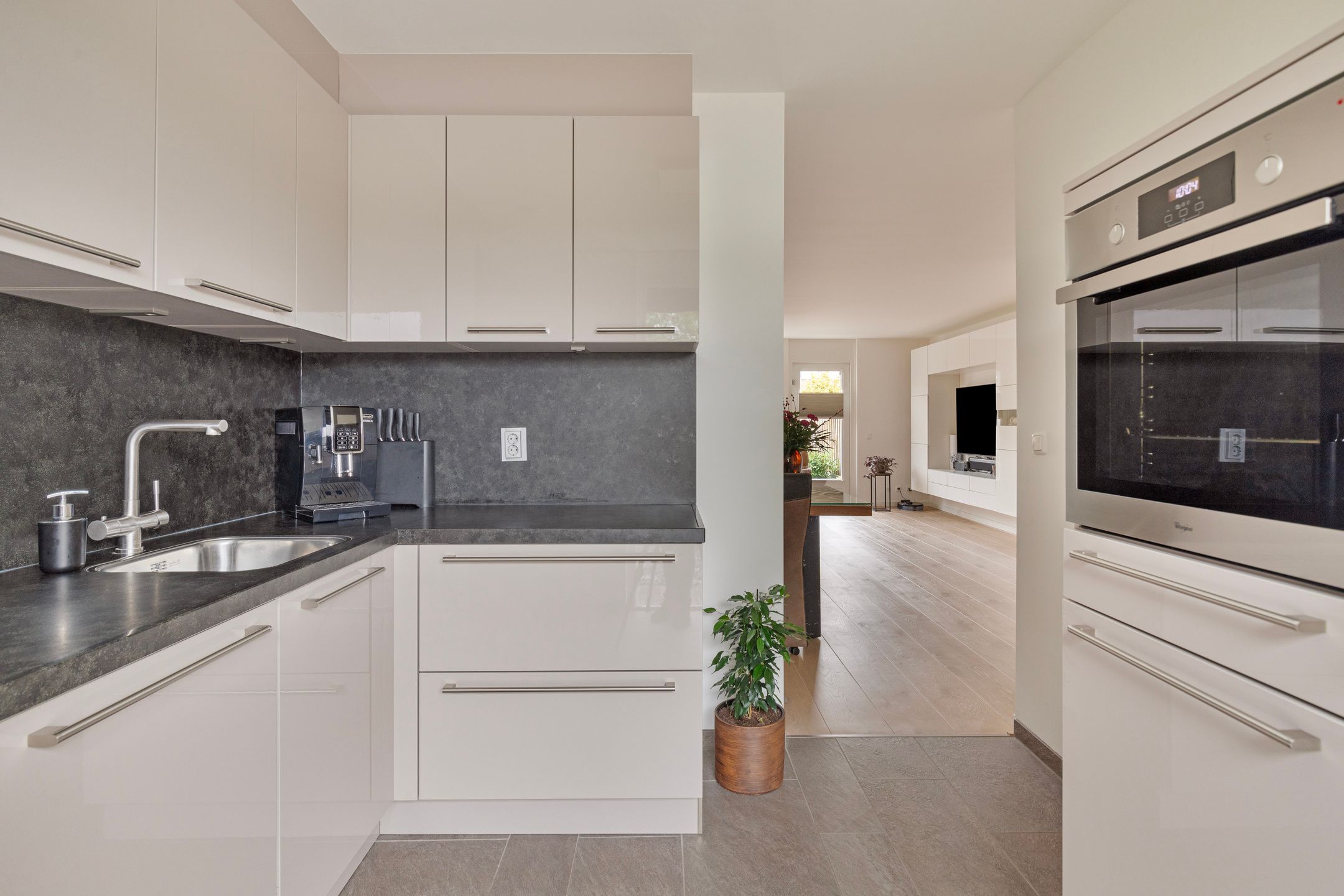 Foto 15 van Pieter Stastokstraat 187