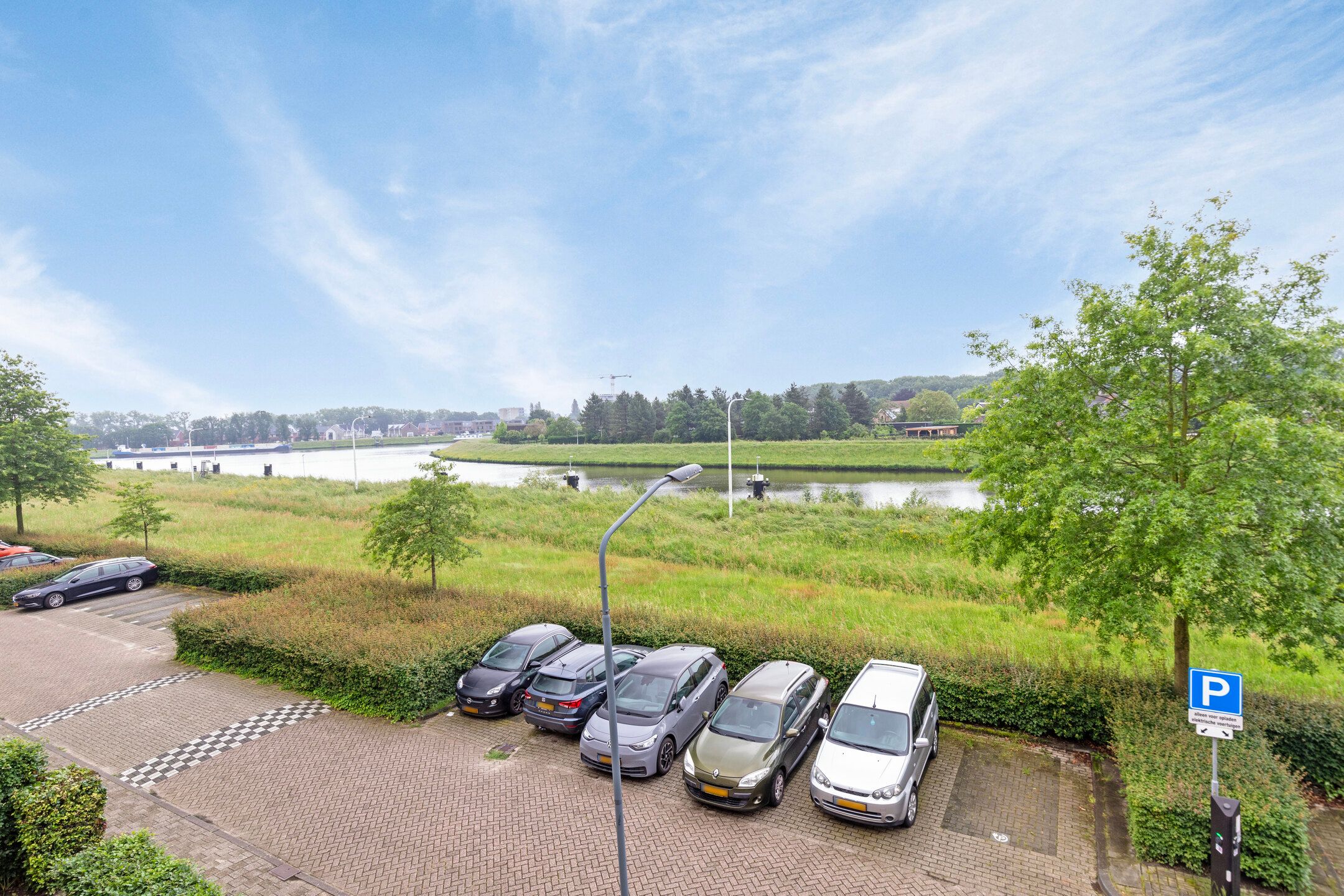 Foto 36 van Pieter Stastokstraat 187