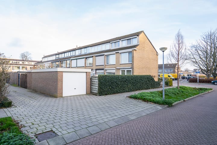 Photo 2 of Vincent van Goghlaan 70