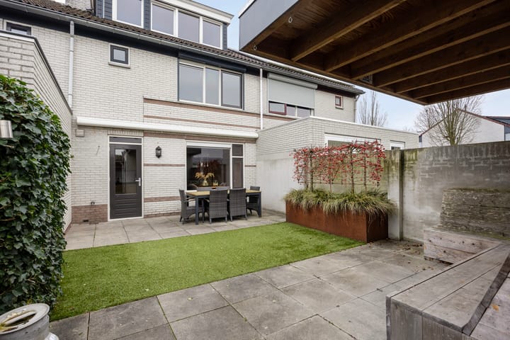 Foto 27 van den Bongerd 35