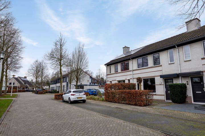 Foto 31 van den Bongerd 35