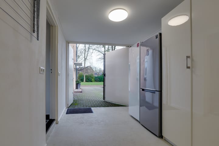 Photo 16 of Eikenlaan 6