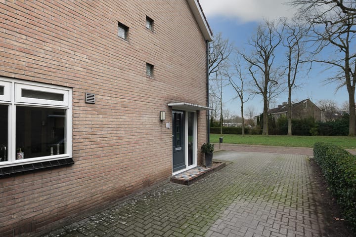 Photo 34 of Eikenlaan 6