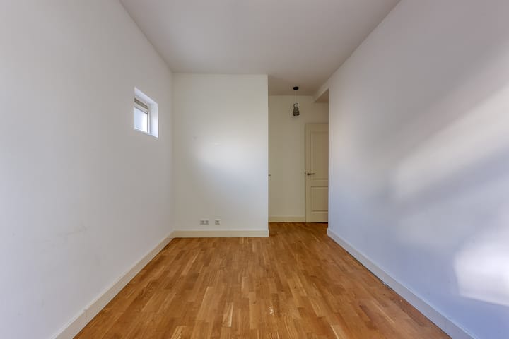 Photo 19 of Pompe van Meerdervoortstraat 2