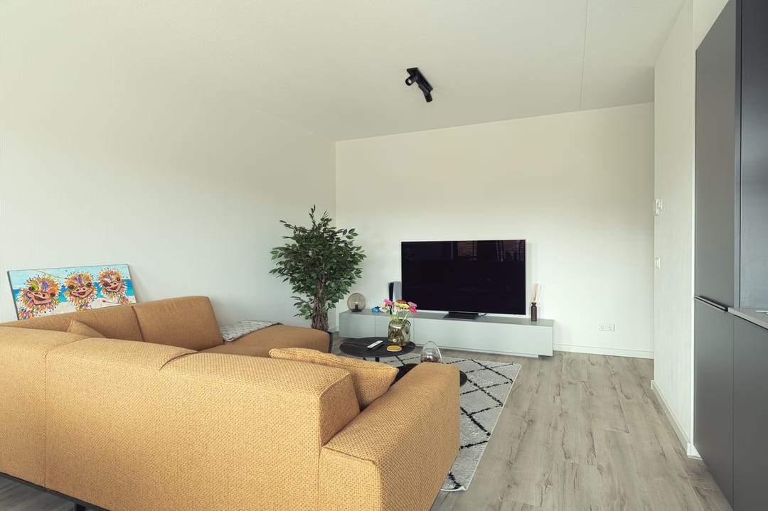 Photo 11 of Onderlangs 30-C