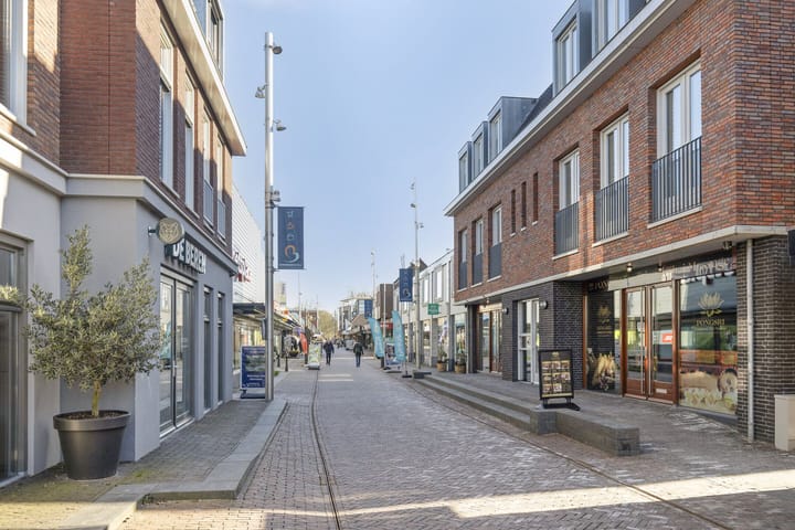 Foto 23 van Onderlangs 30-C