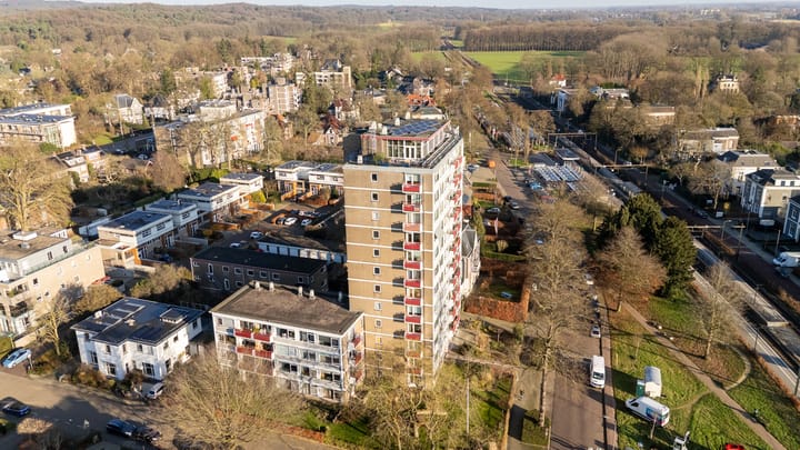 Foto 2 van Stationsplein 42